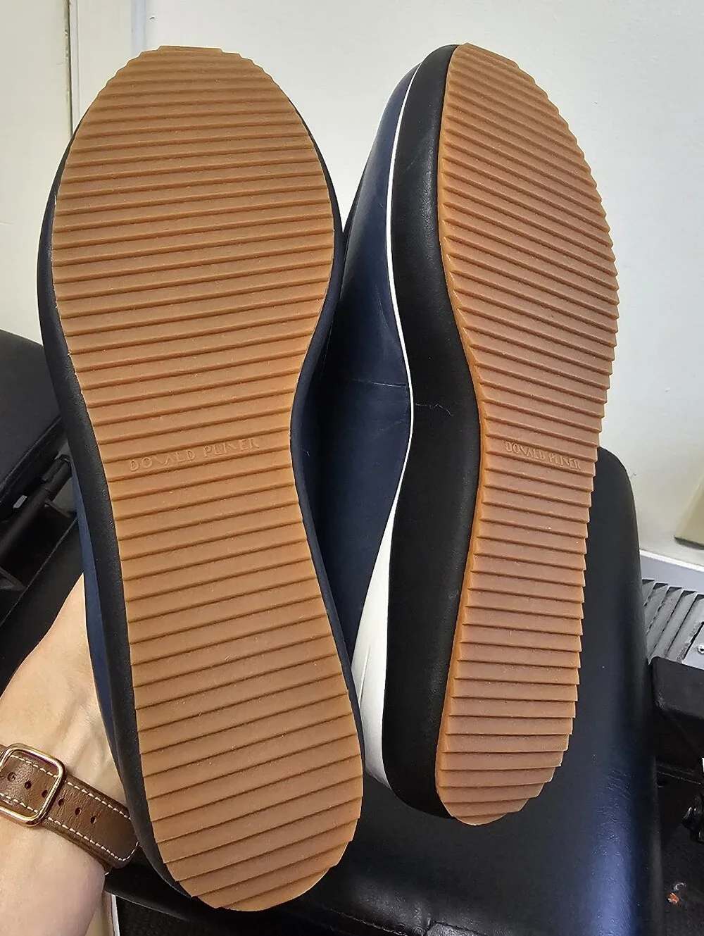 Donald J. Pliner Lizzee Navy Slip-On Platform Sneaker Size 7.5